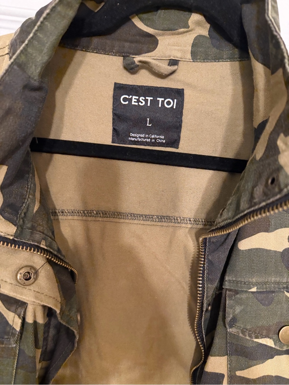 Women’s Camo Jacket - Green Camo - Picture 2 of 5